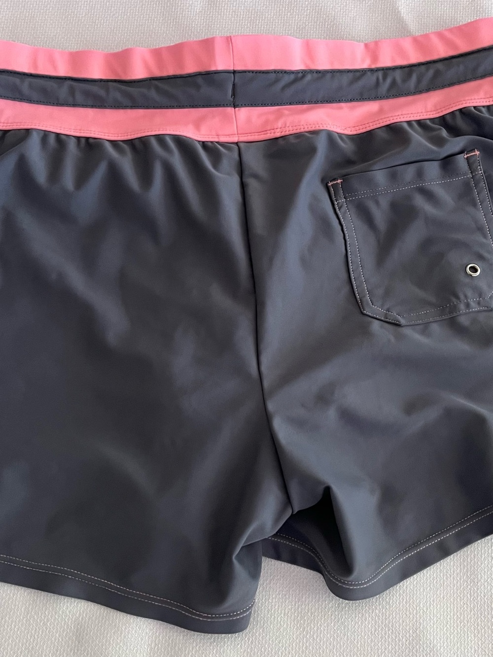 Free Country Gray Swim Shorts with Peach Trim and Drawstring Size Large - Picture 4 of 7